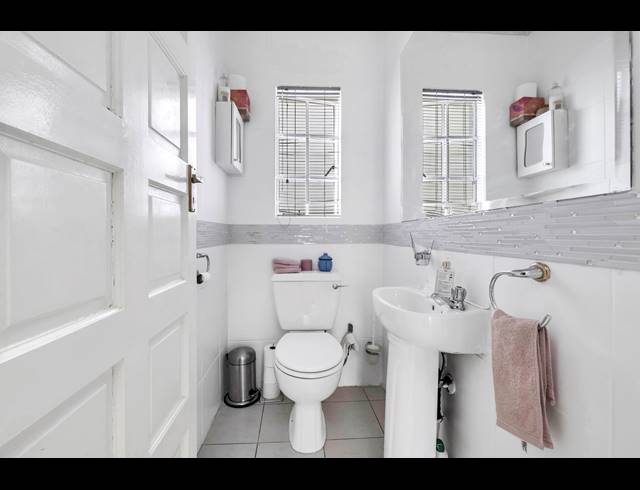 4 BEDROOM HOUSE FOR SALE IN LINDEN